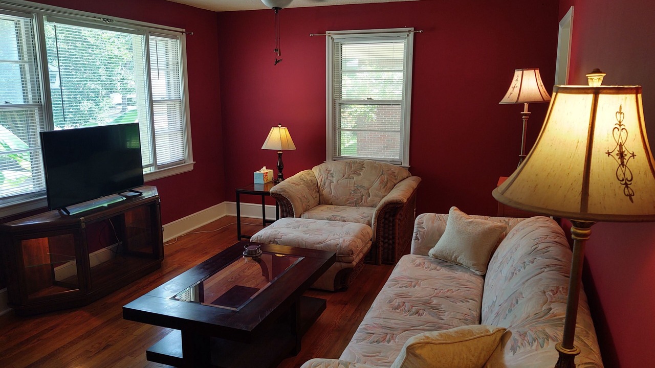 Photo of Livingroom in Cayce