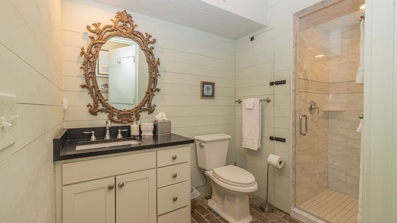 Photo of Bathroom in Downtown Charleston