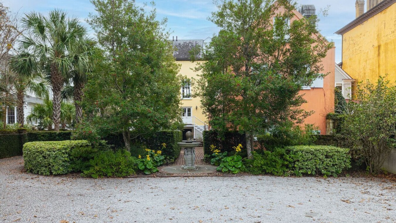 Photo of Outdoor in Downtown Charleston