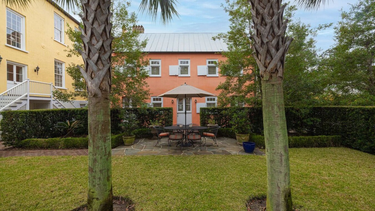 Photo of Outdoor in Downtown Charleston