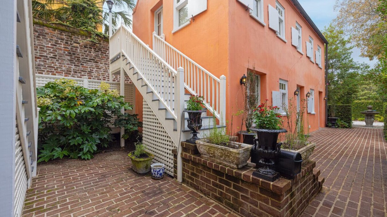 Photo of Outdoor in Downtown Charleston