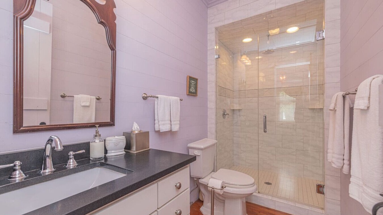 Photo of Bathroom in Downtown Charleston