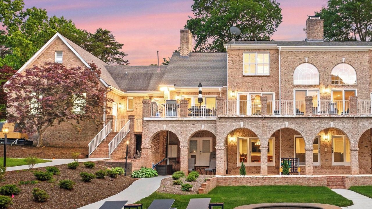 Photo of Outdoor in Huntersville