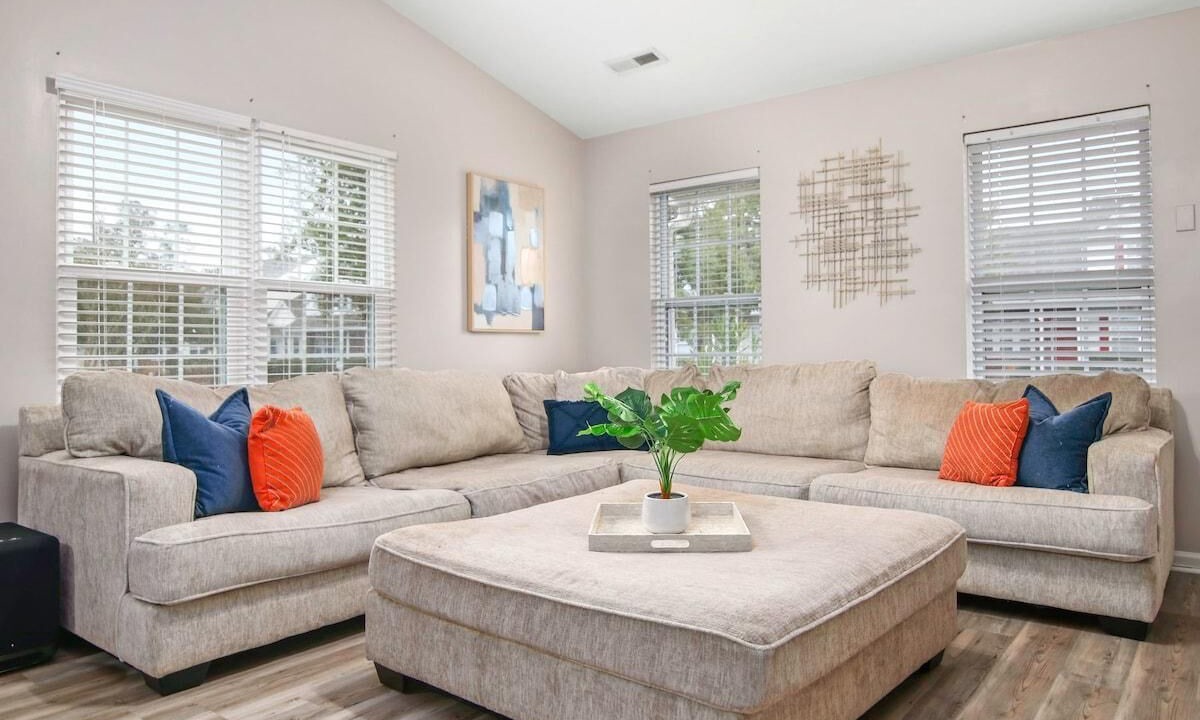 Photo of Livingroom in Charleston