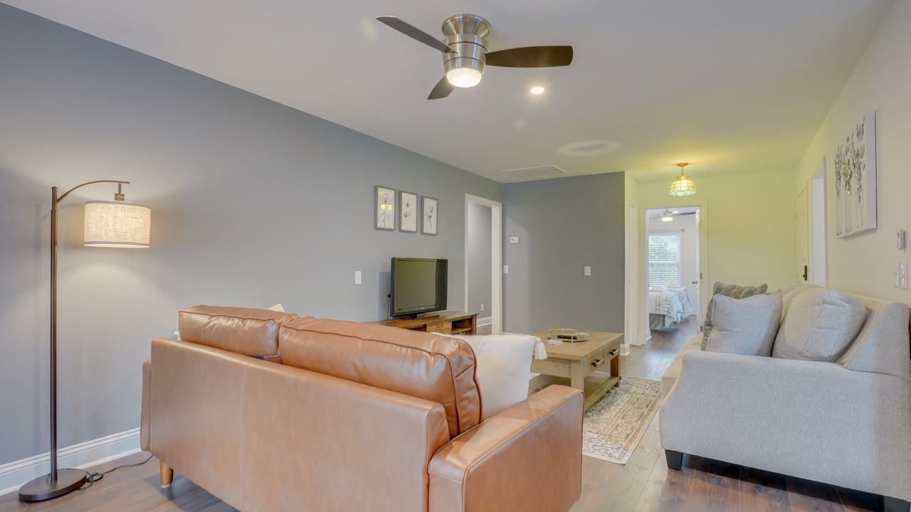 Photo of Livingroom in North Charleston