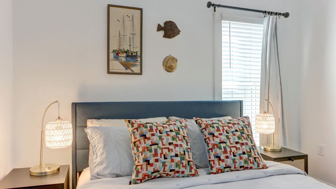 Photo of Bedroom in Thunderbolt