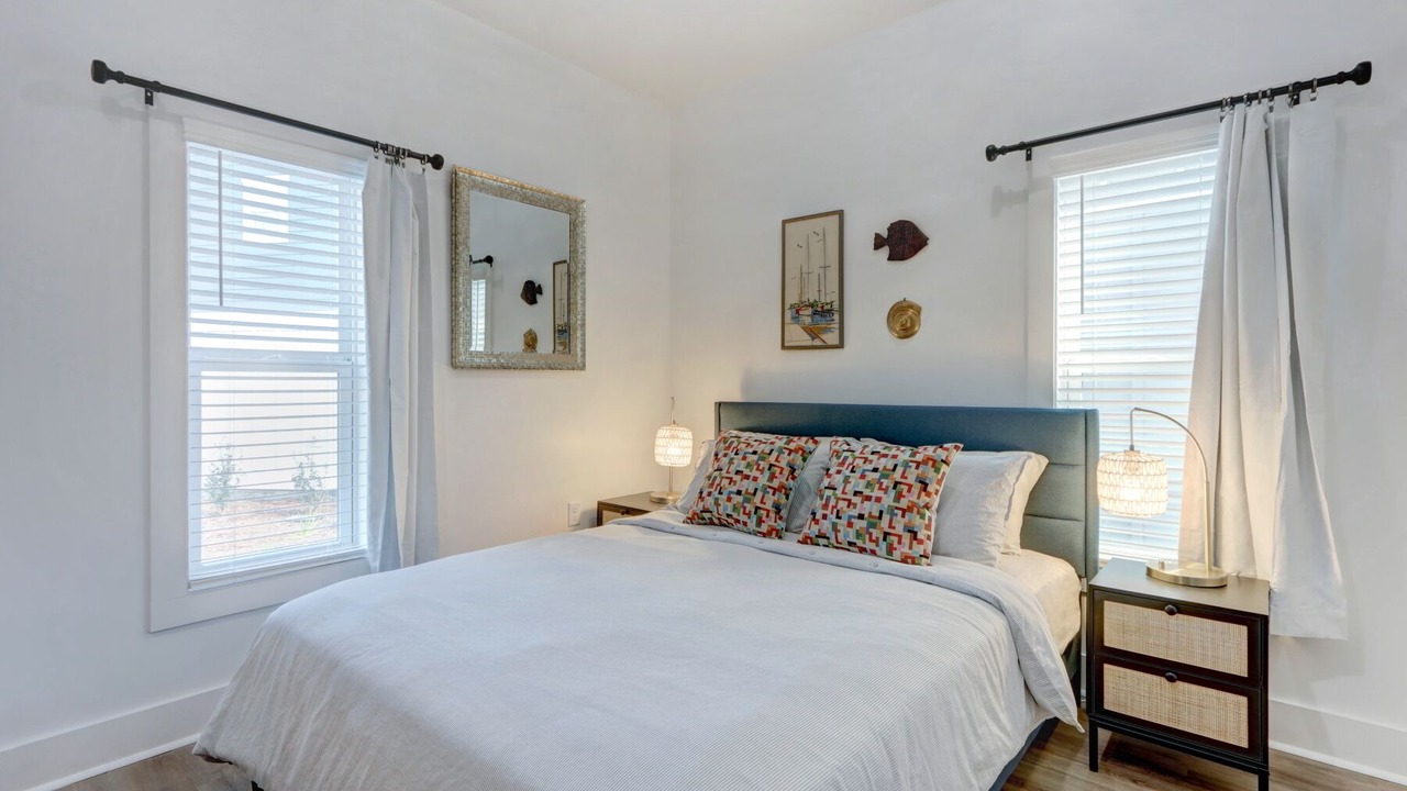 Photo of Bedroom in Thunderbolt