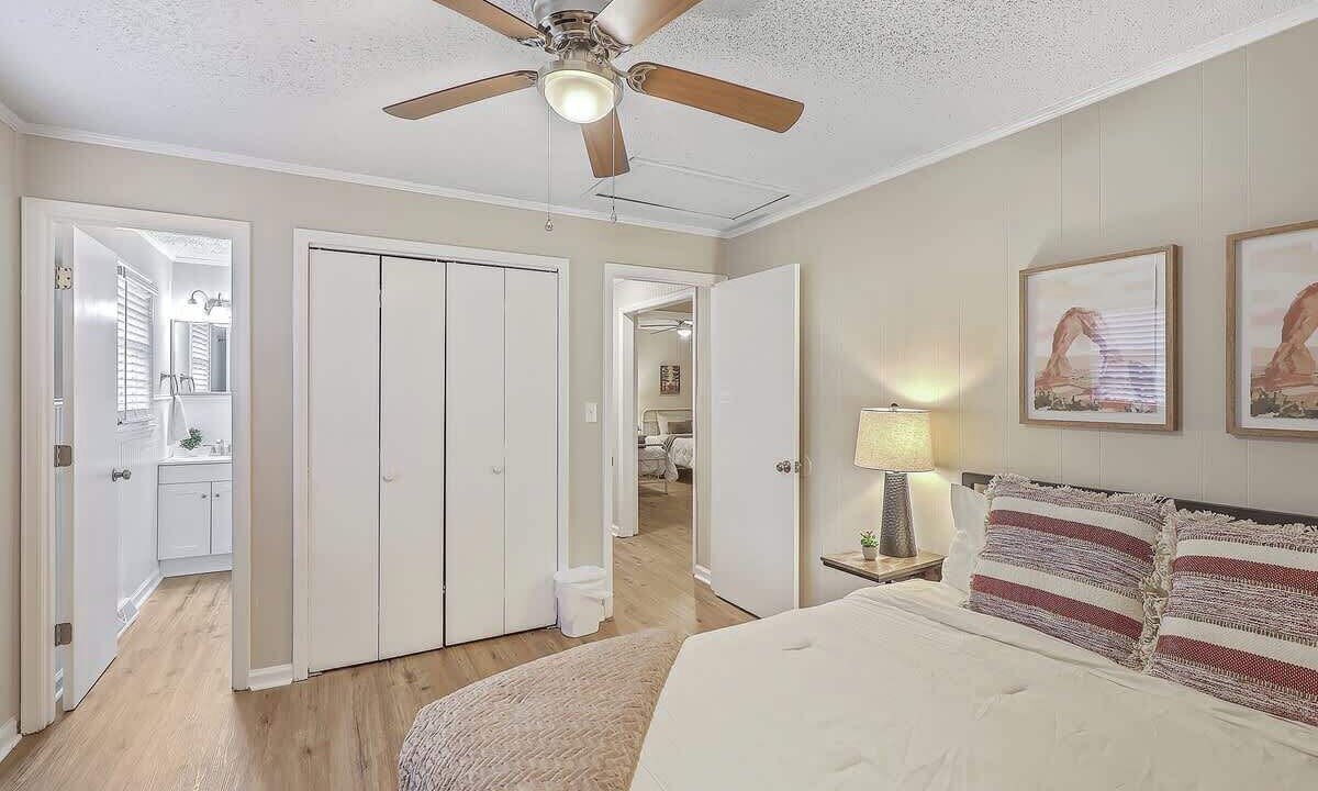 Photo of Bedroom in Summerville