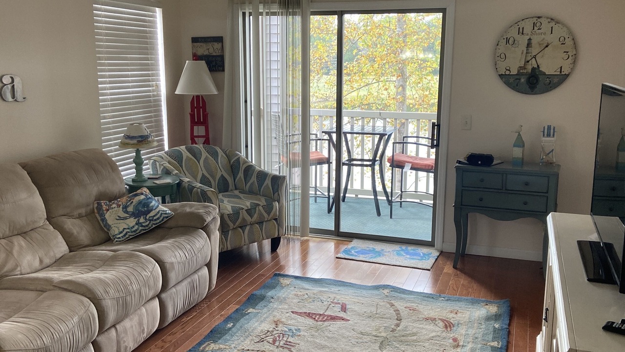 Photo of Livingroom in Pawleys Island