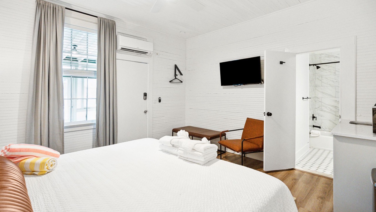Photo of Bedroom in Folly Beach