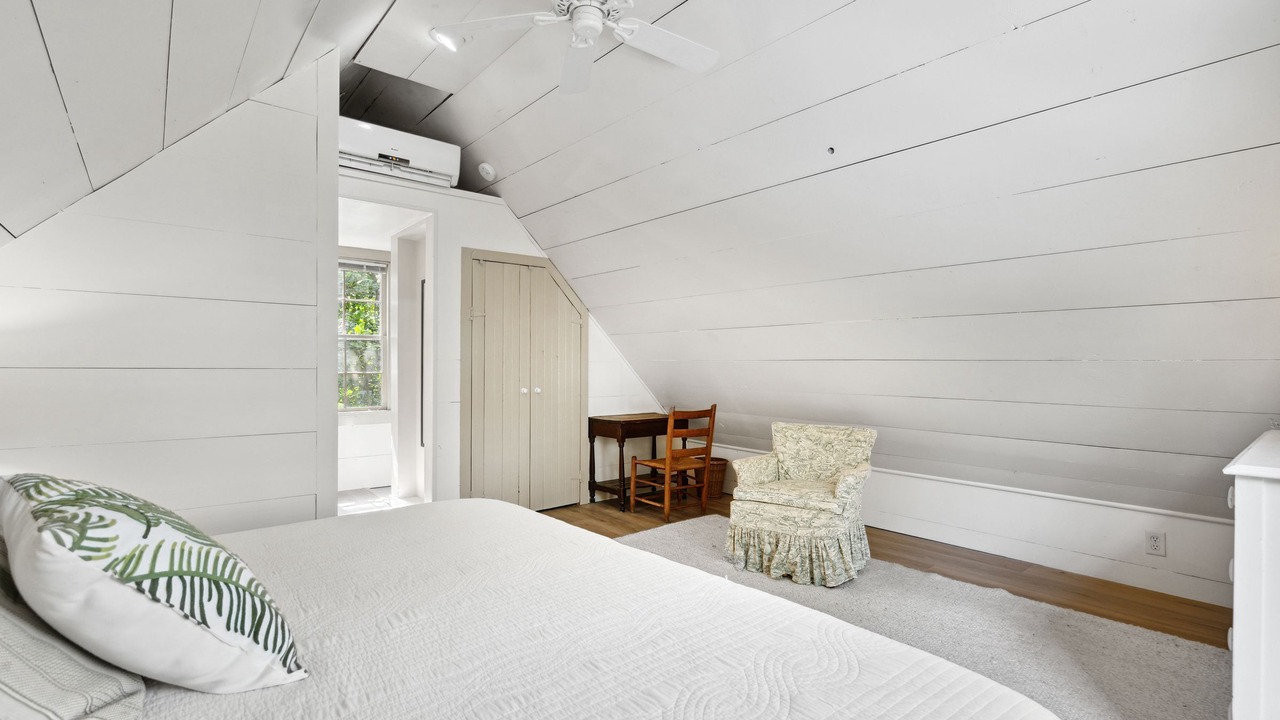 Photo of Bedroom in Ansonborough