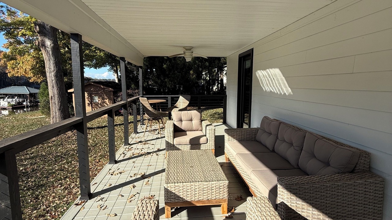 Photo of Outdoor in Mayhew