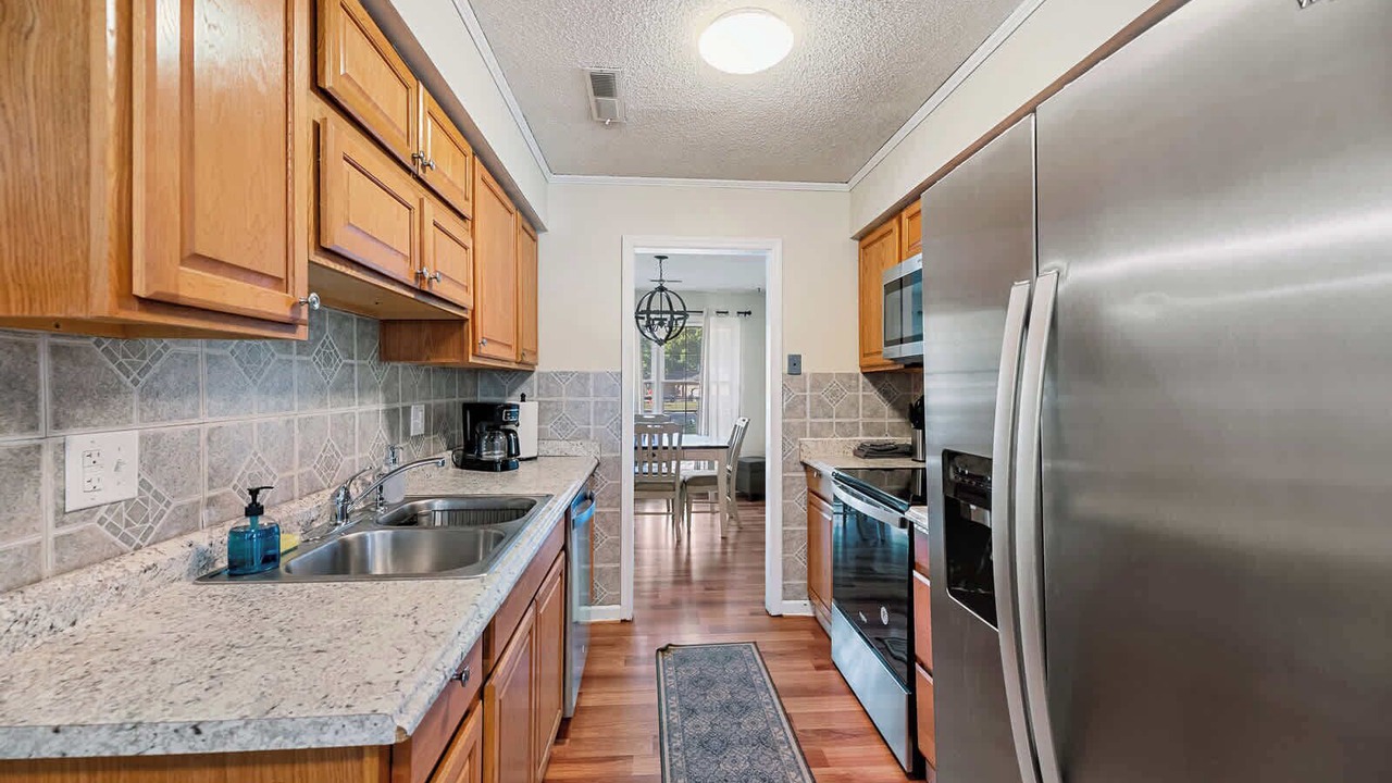 Photo of Kitchen in Ladson
