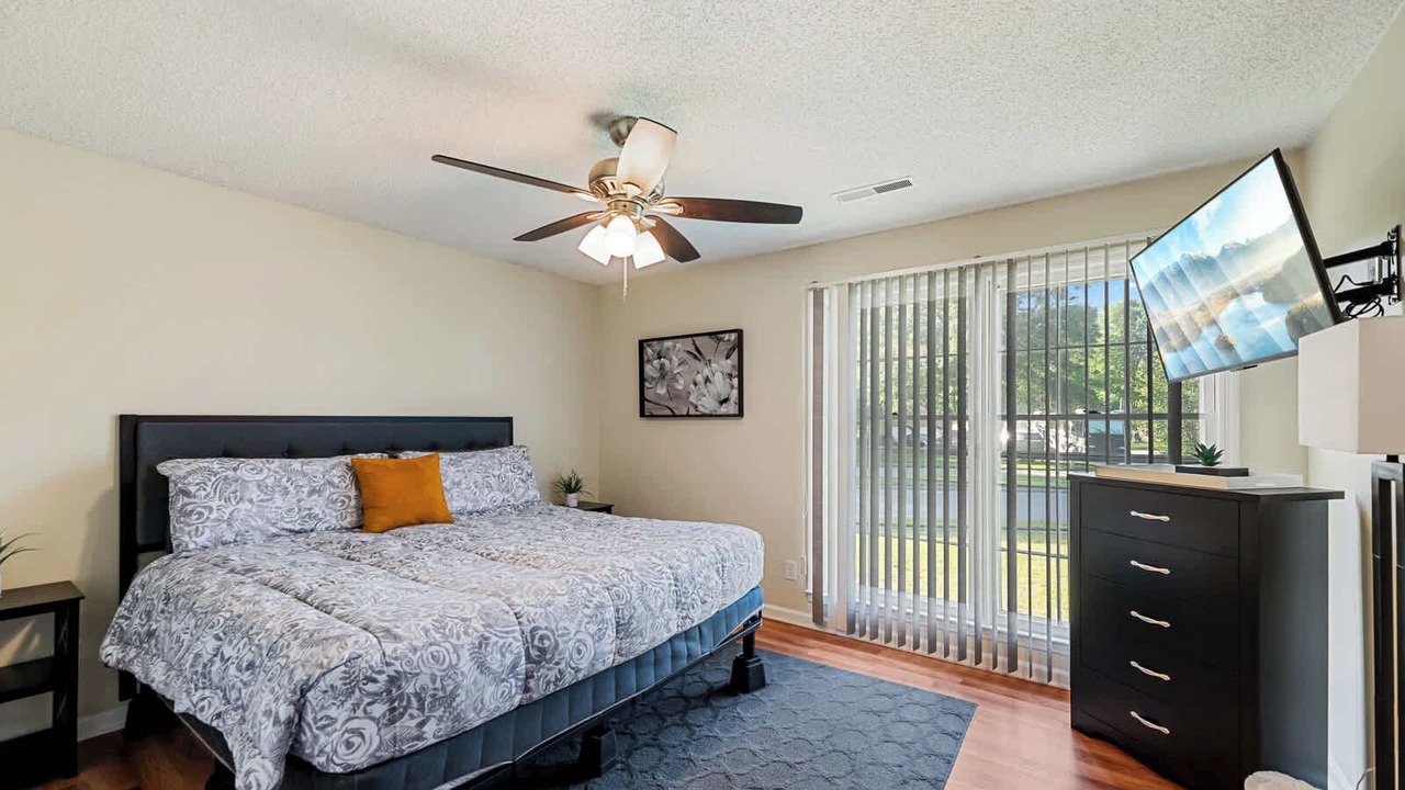 Photo of Bedroom in Ladson