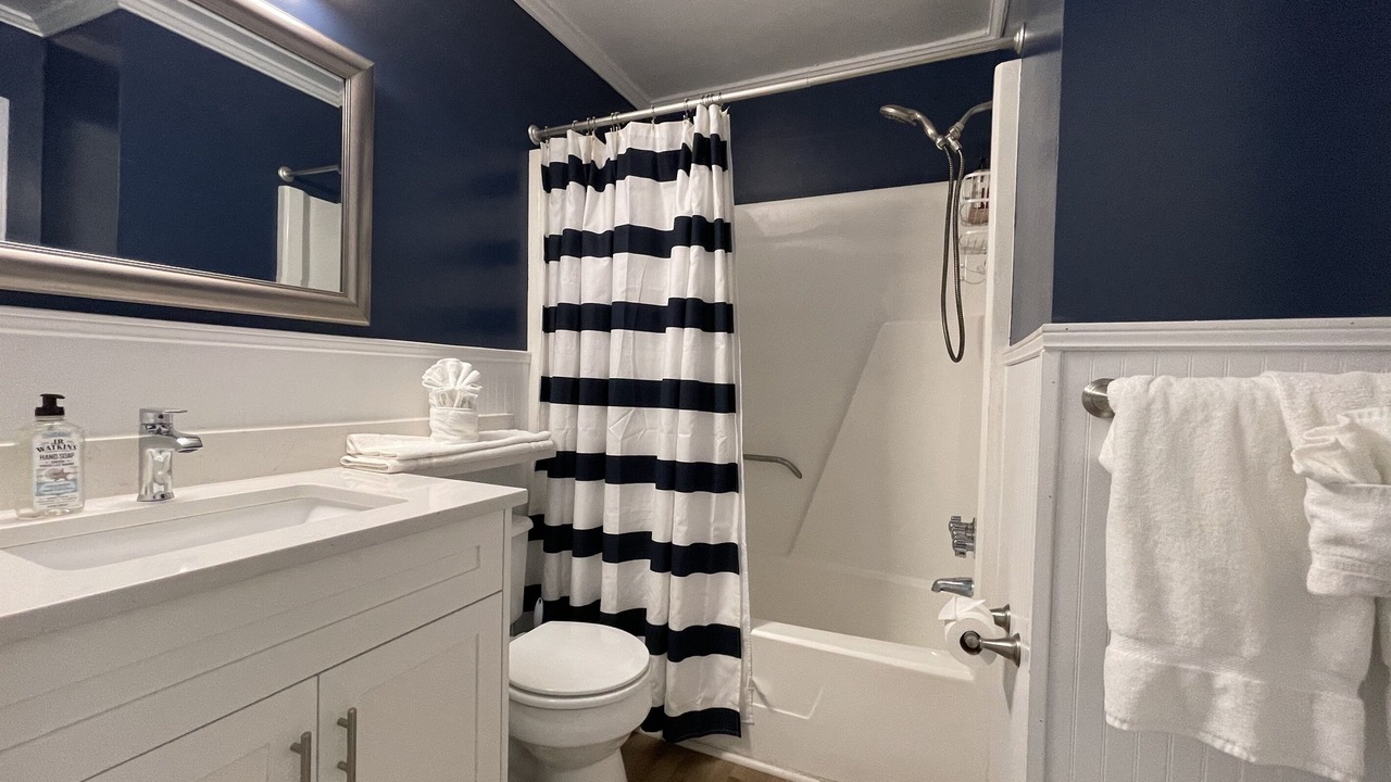 Photo of Bathroom in Isle of Palms