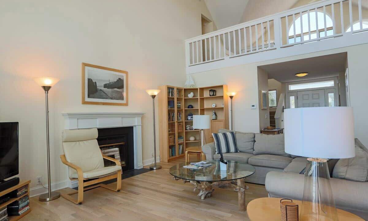 Photo of Livingroom in Saint Helena Island