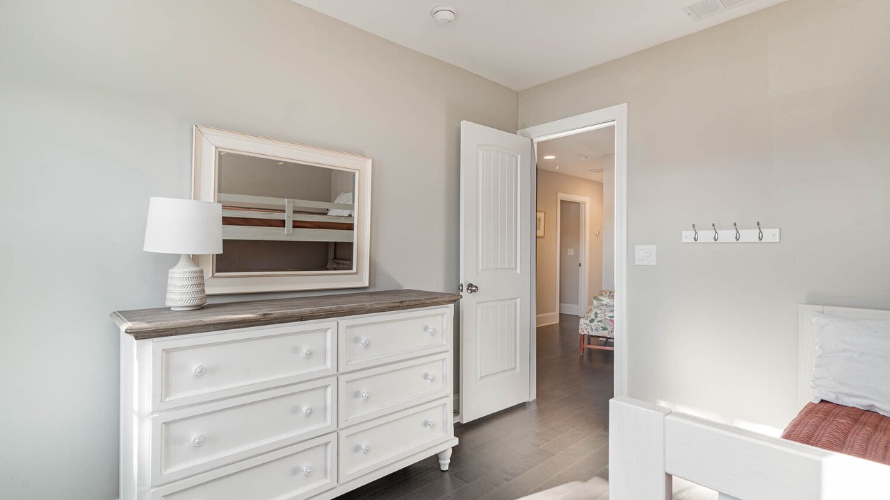 Photo of Bedroom in North Litchfield Beach