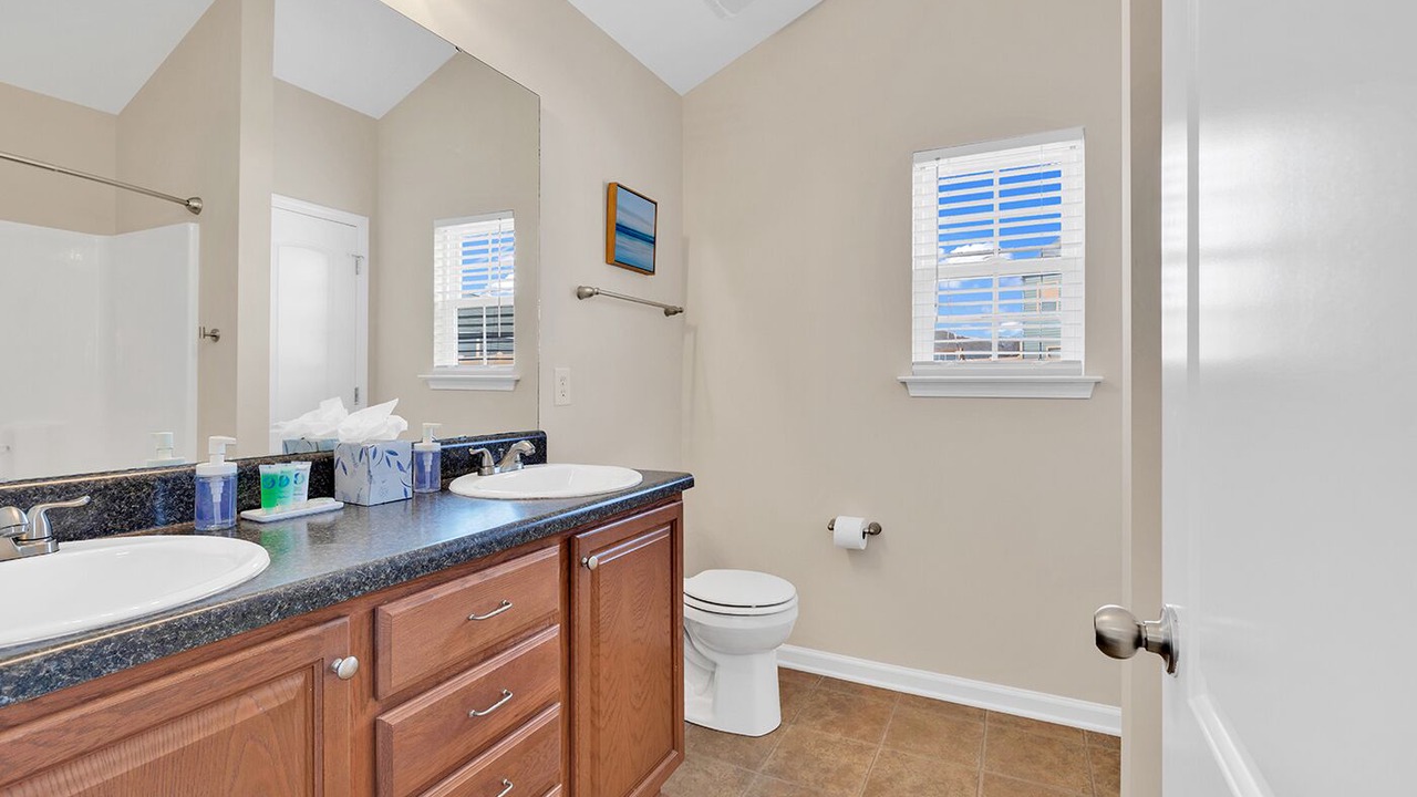 Photo of Bathroom in Surfside Beach