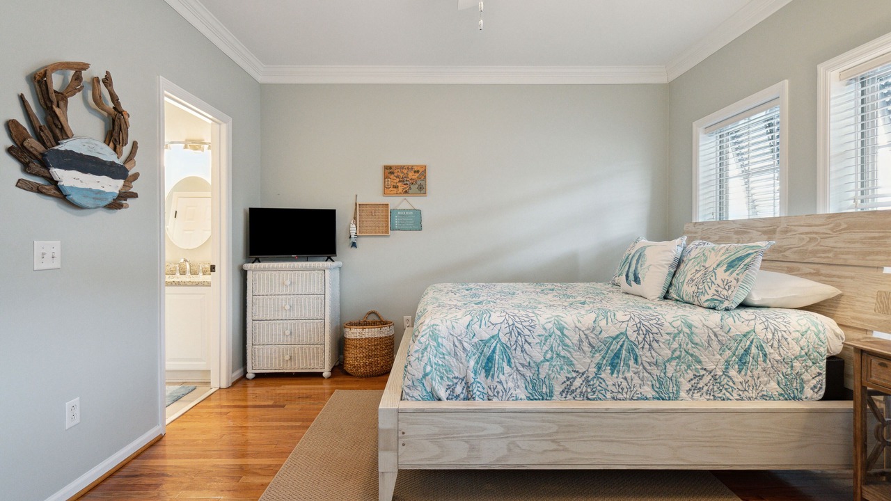 Photo of Bedroom in Waters Edge