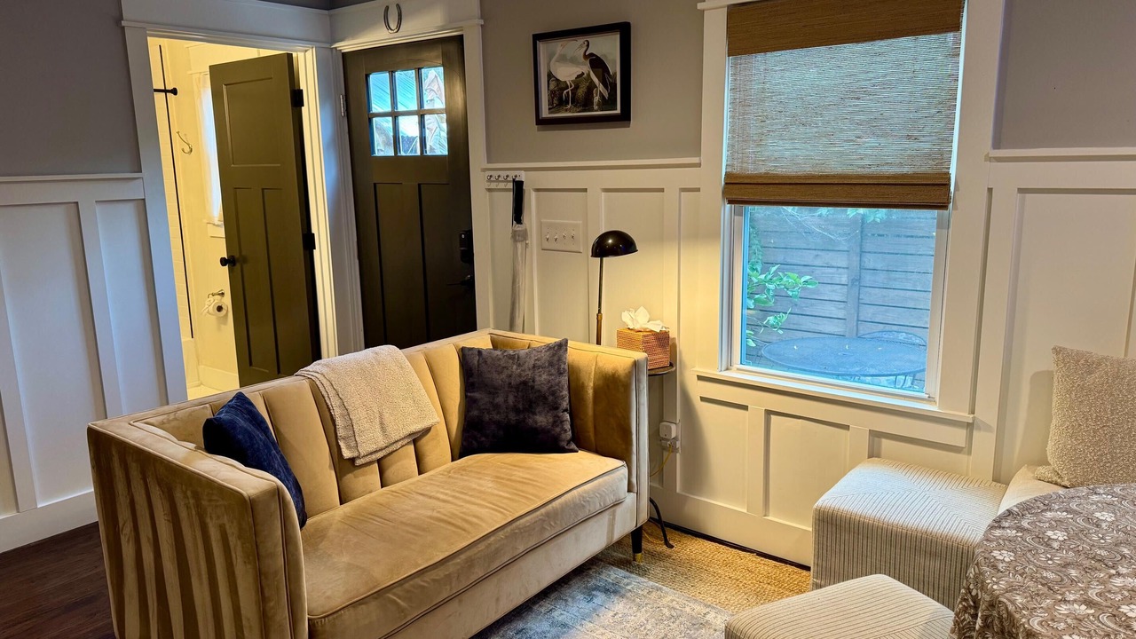 Photo of Livingroom in Charleston
