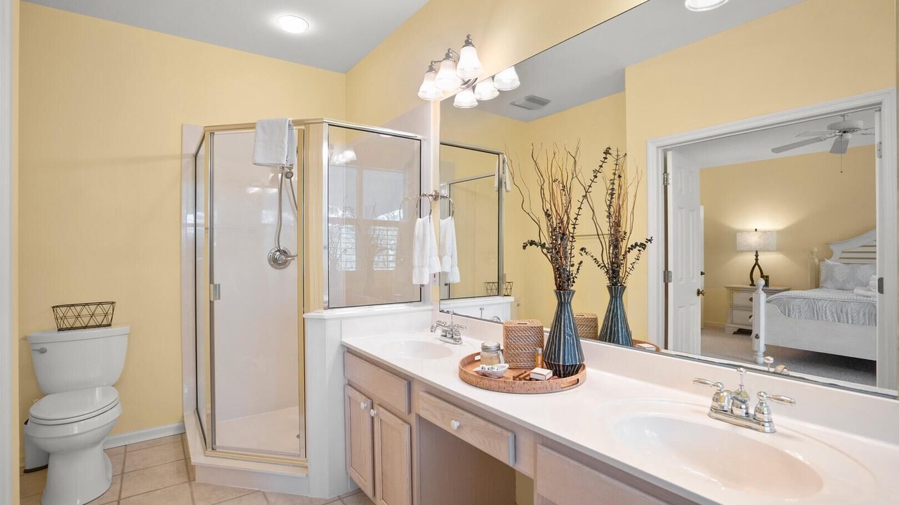 Photo of Bathroom in Bonito Boathouses
