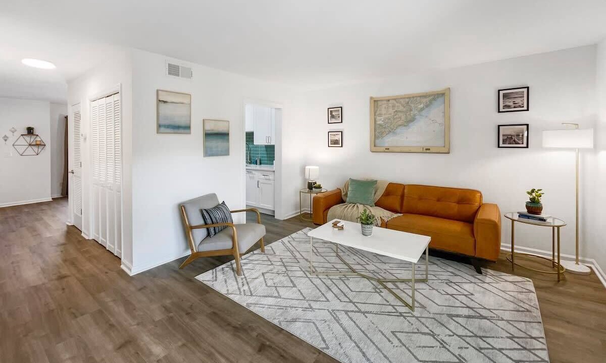 Photo of Livingroom in Mount Pleasant
