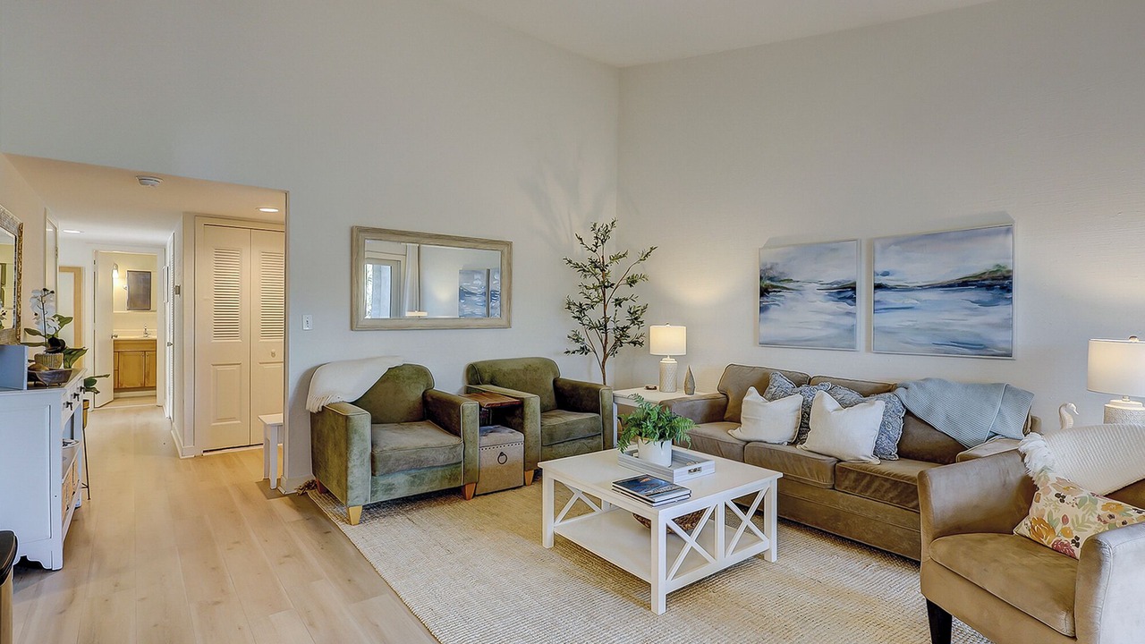 Photo of Livingroom in South Beach
