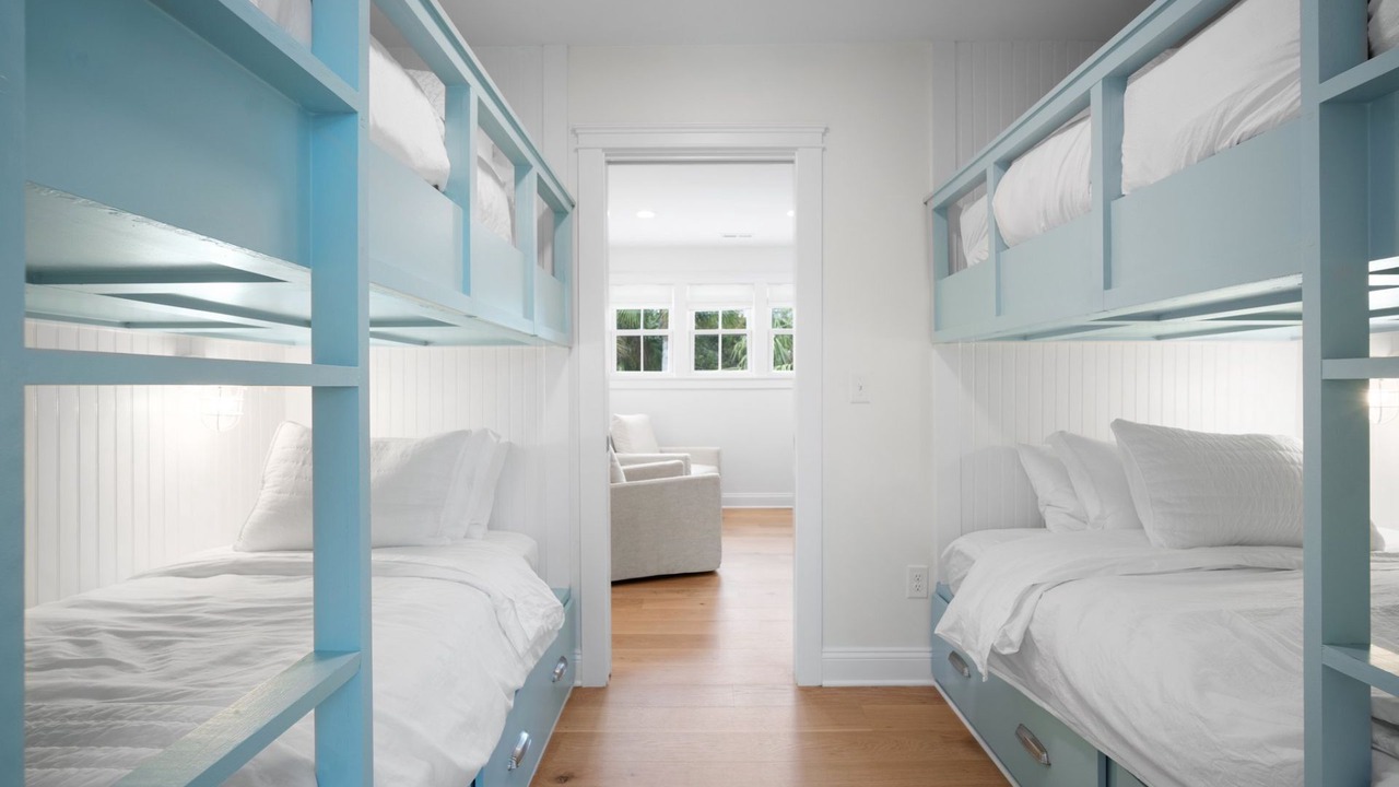 Photo of Bedroom in Deer Lake