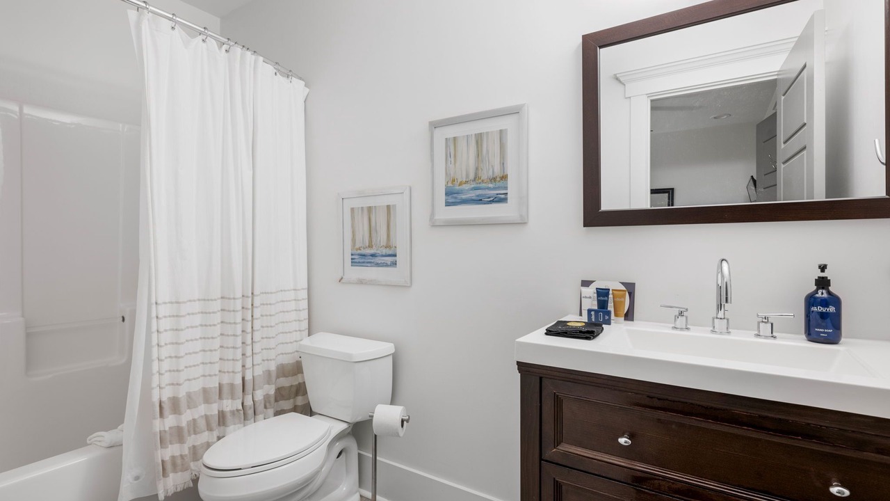 Photo of Bathroom in Downtown Charleston