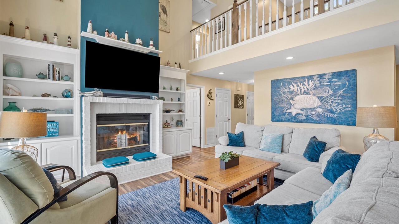 Photo of Livingroom in Blue Heron Lake