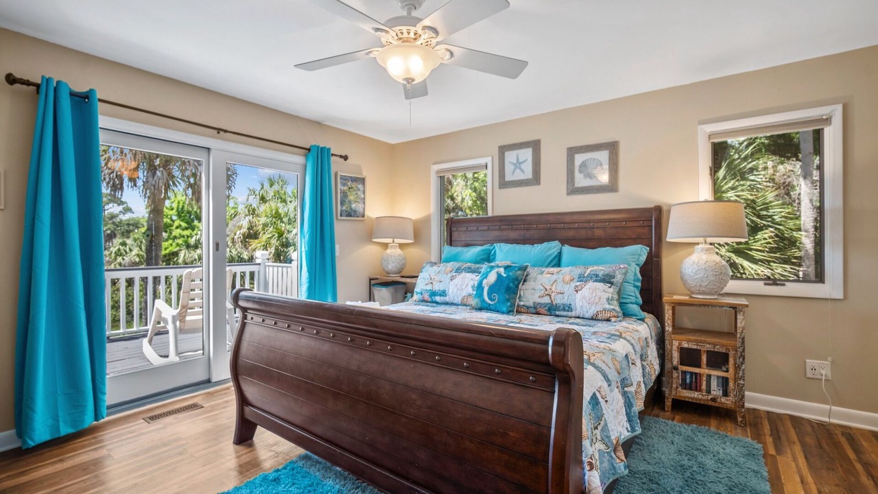 Photo of Bedroom in Blue Heron Lake