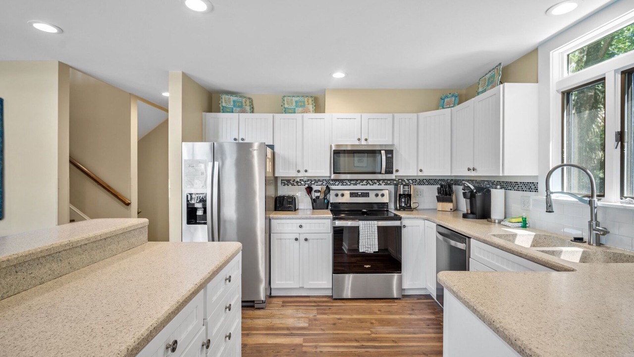 Photo of Kitchen in Blue Heron Lake