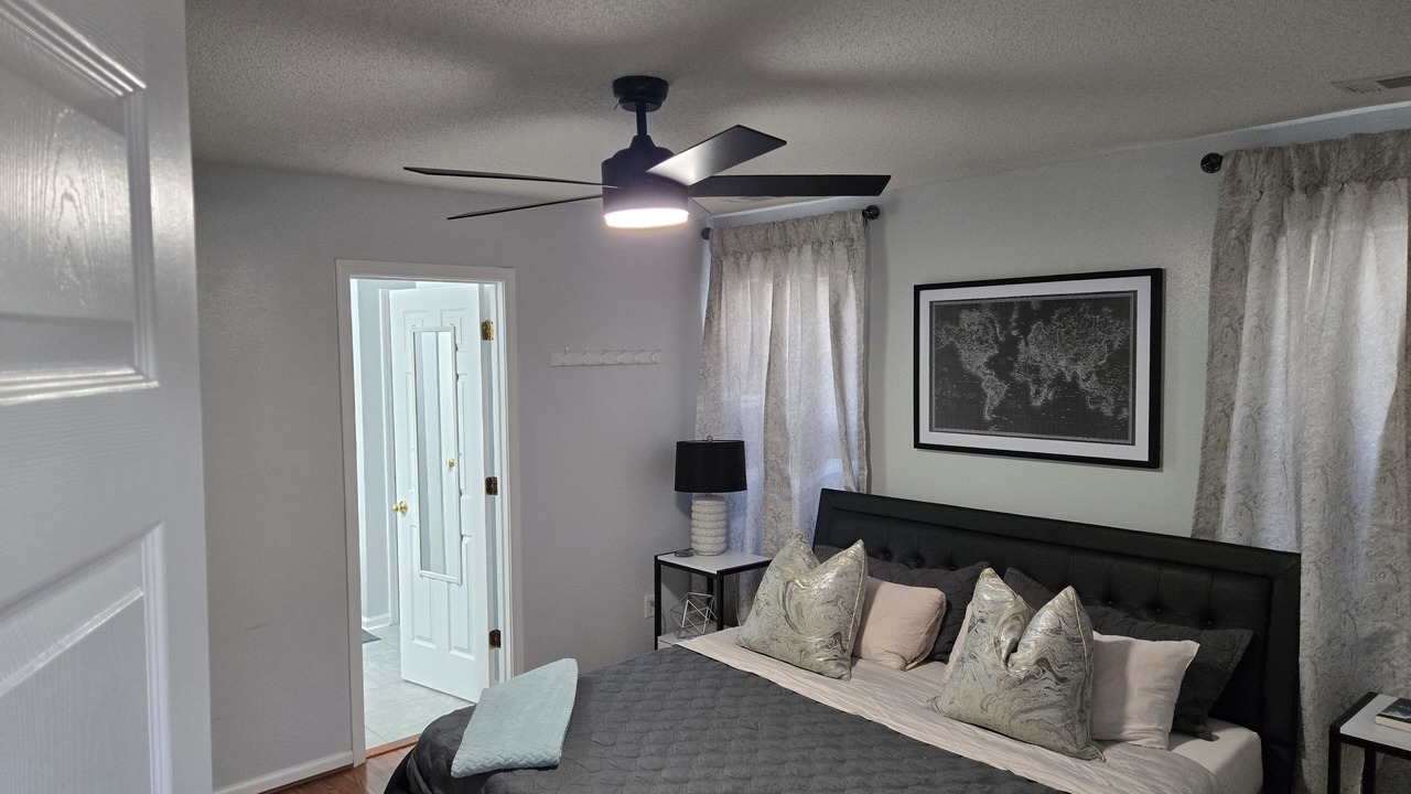 Photo of Bedroom in Port Wentworth
