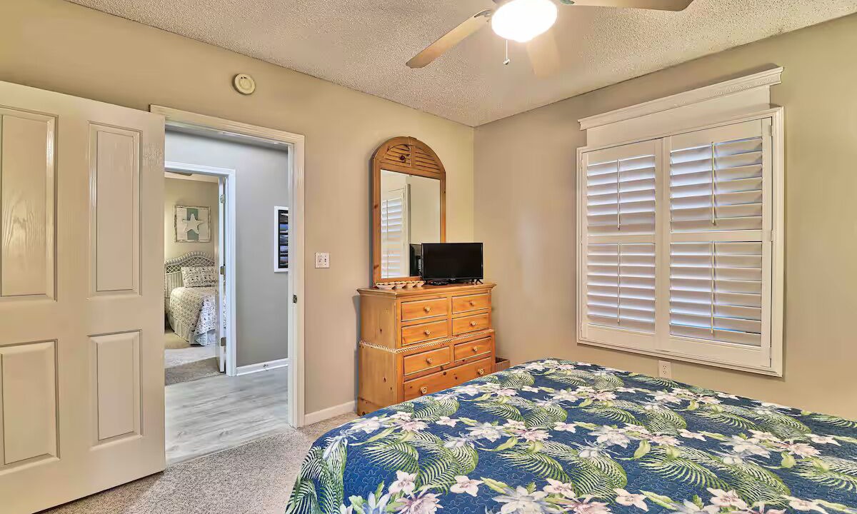 Photo of Bedroom in Litchfield by the Sea