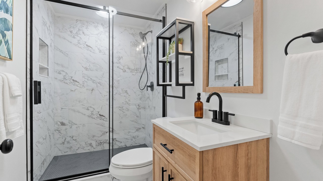 Photo of Bathroom in Lake Norman of Catawba