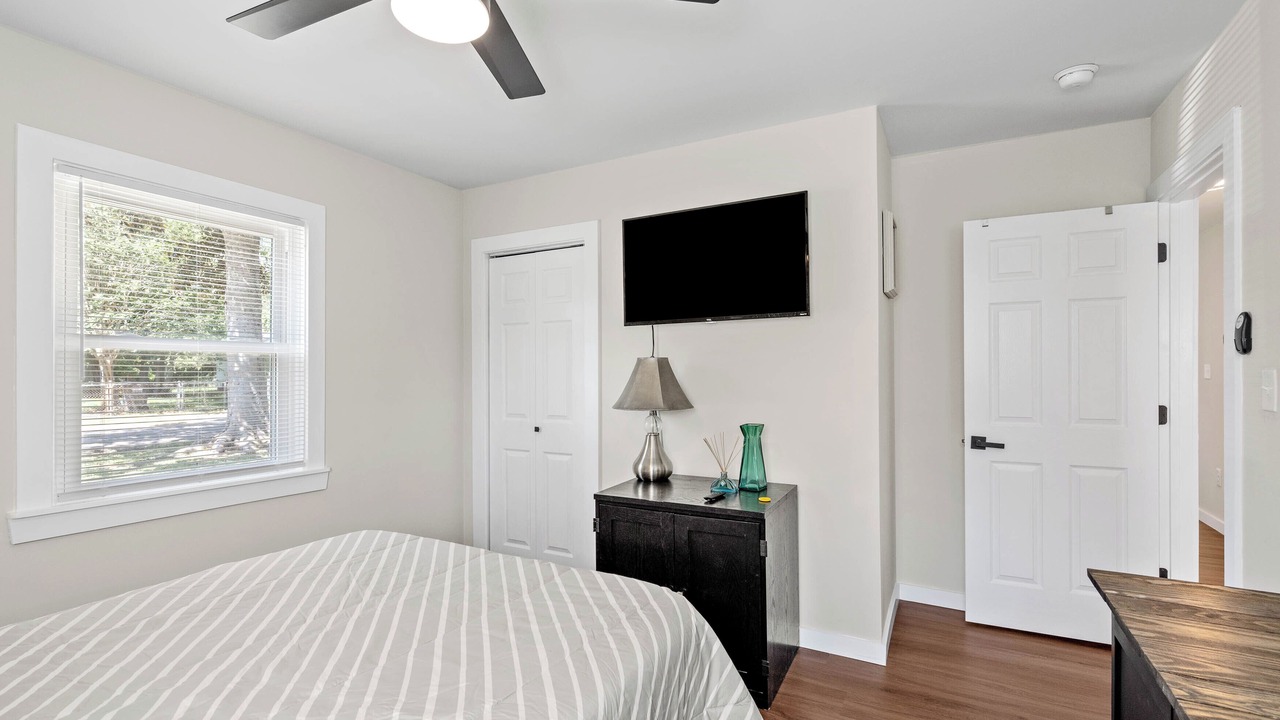Photo of Bedroom in Polk Village