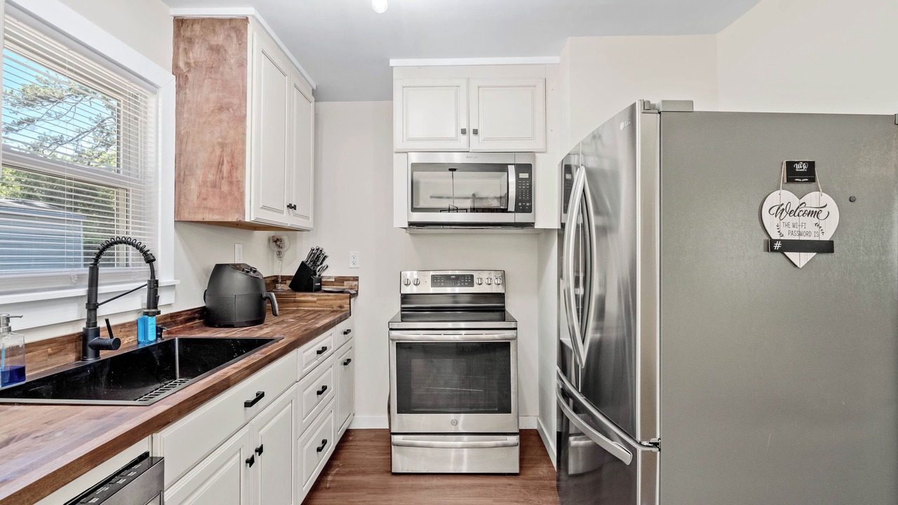Photo of Kitchen in Polk Village
