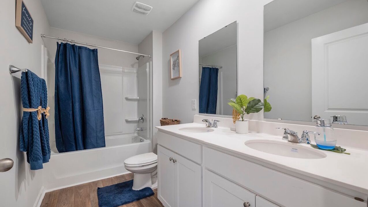 Photo of Bathroom in Summerville