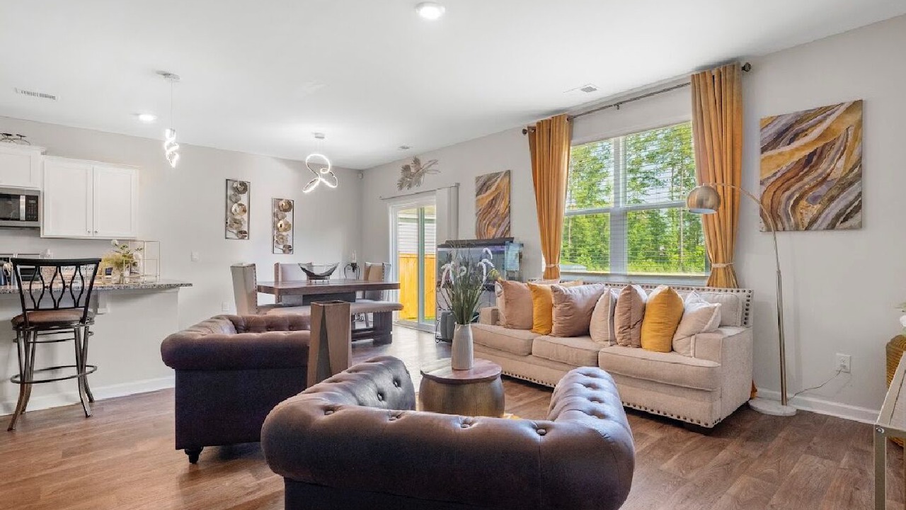 Photo of Livingroom in Summerville