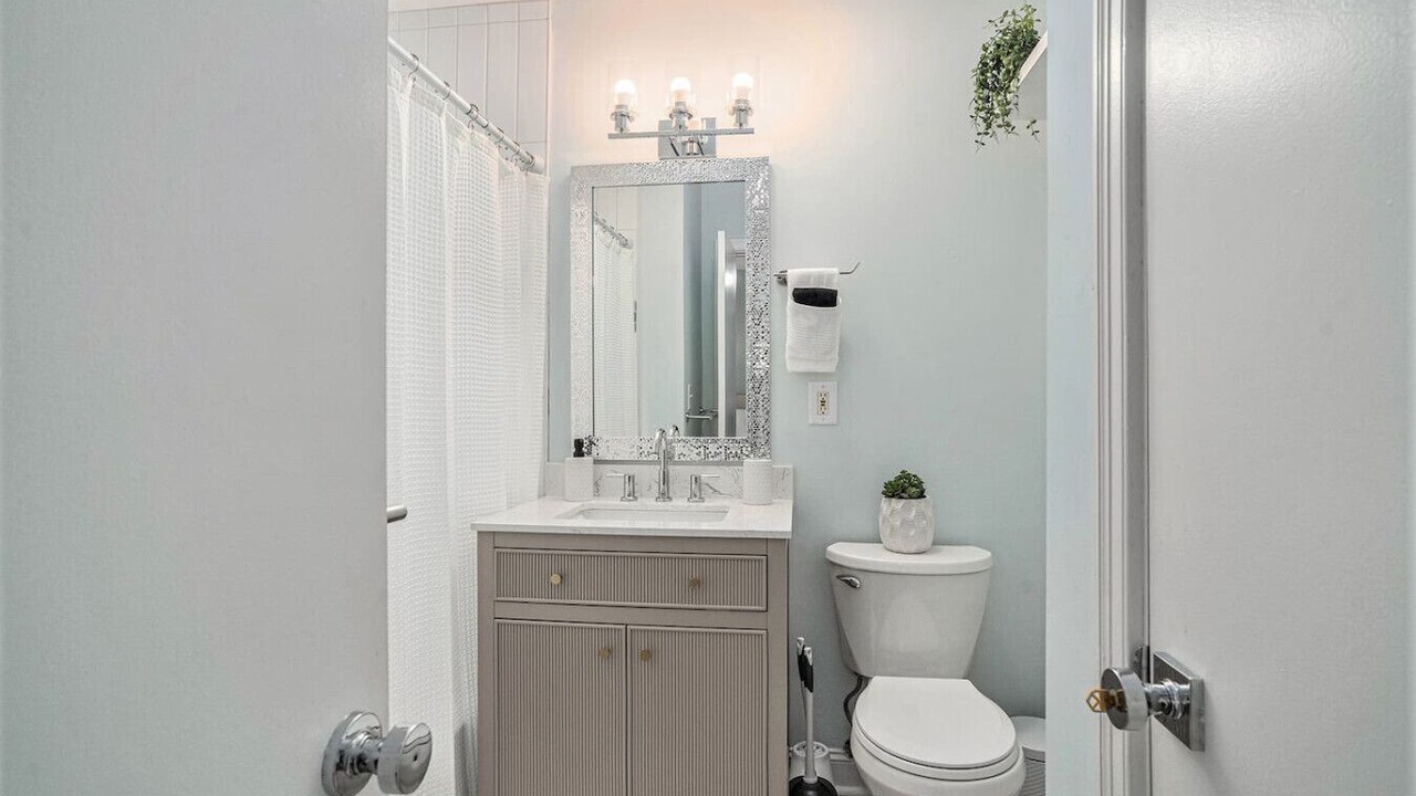 Photo of Bathroom in North Charleston
