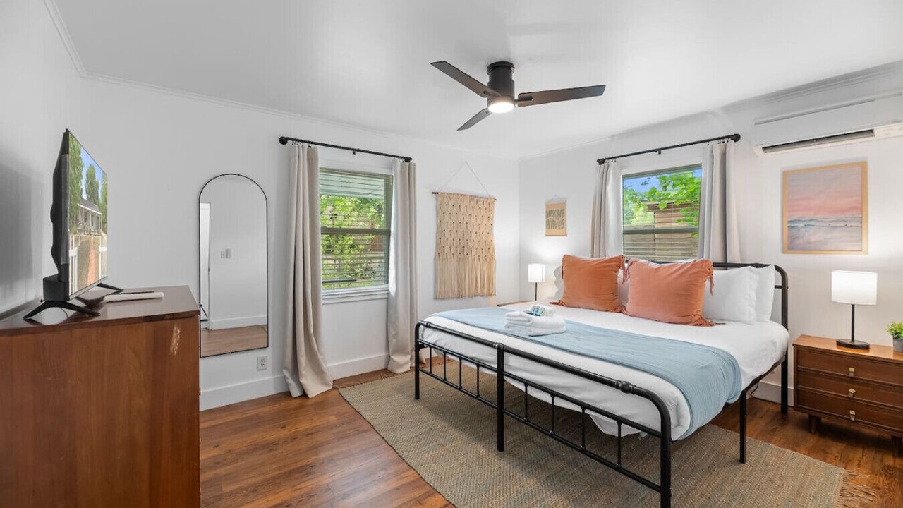 Photo of Bedroom in Mount Pleasant
