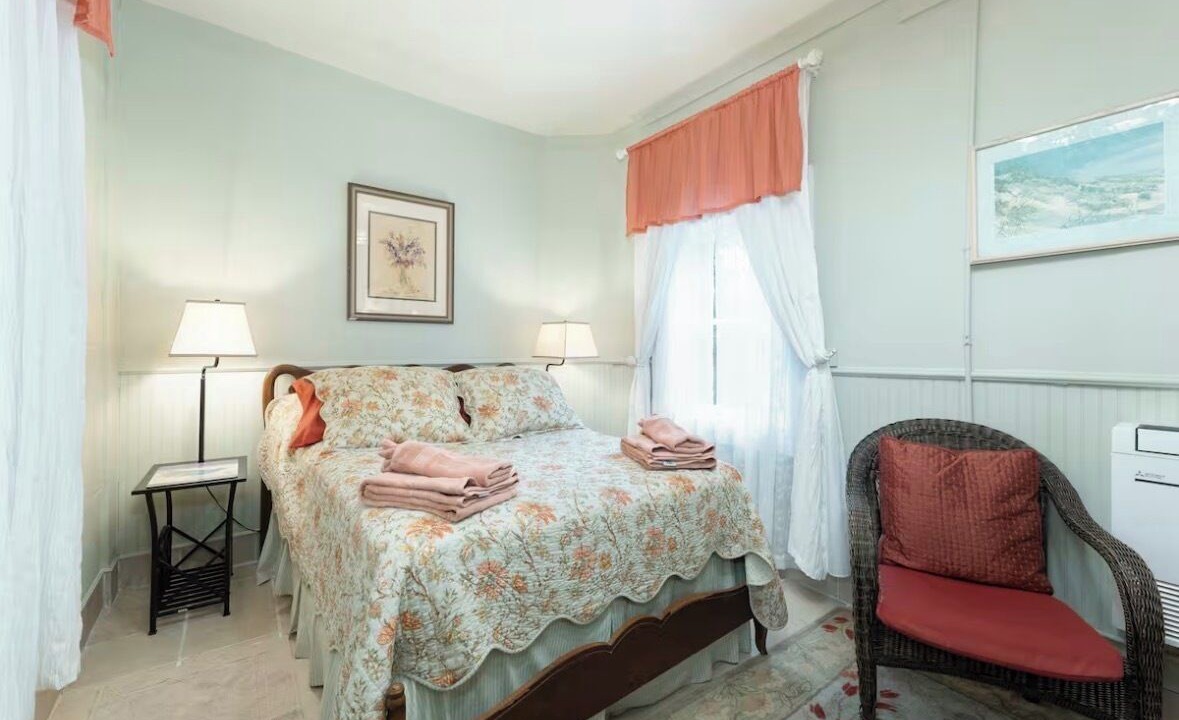 Photo of Bedroom in Harleston Village