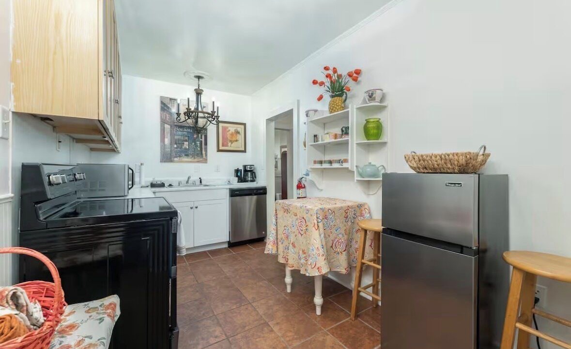 Photo of Kitchen in Harleston Village