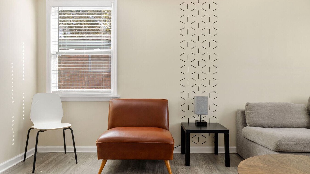 Photo of Livingroom in Hanahan