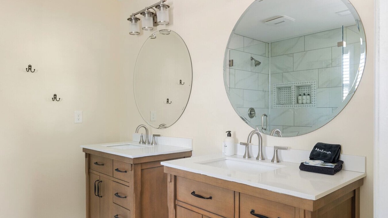 Photo of Bathroom in Hanahan