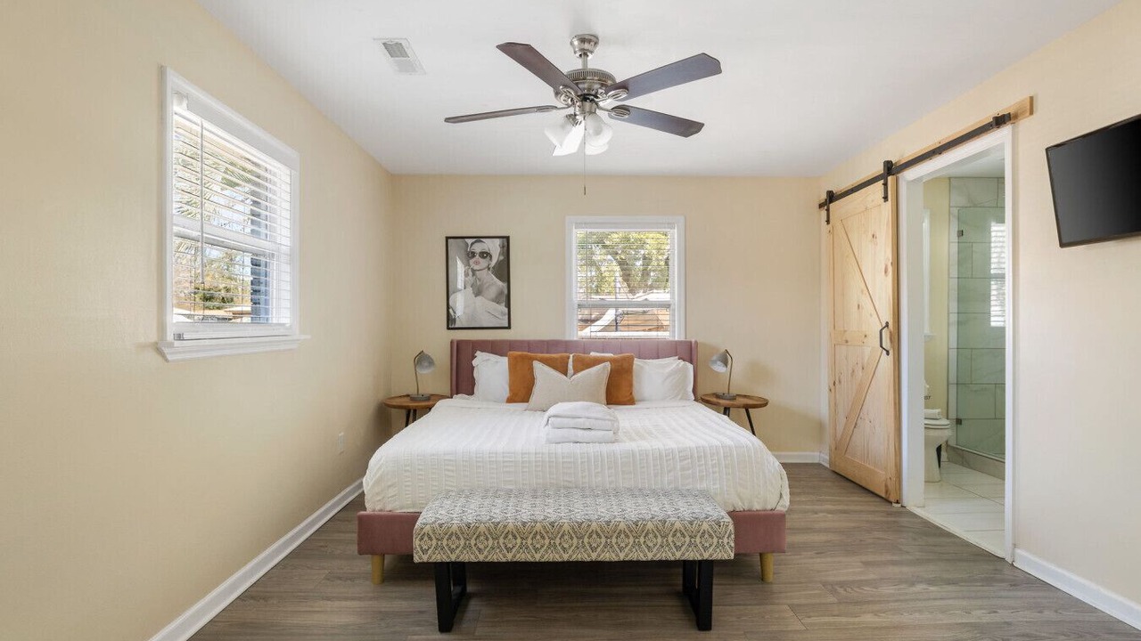 Photo of Bedroom in Hanahan