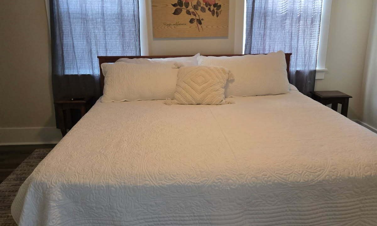 Photo of Bedroom in New London