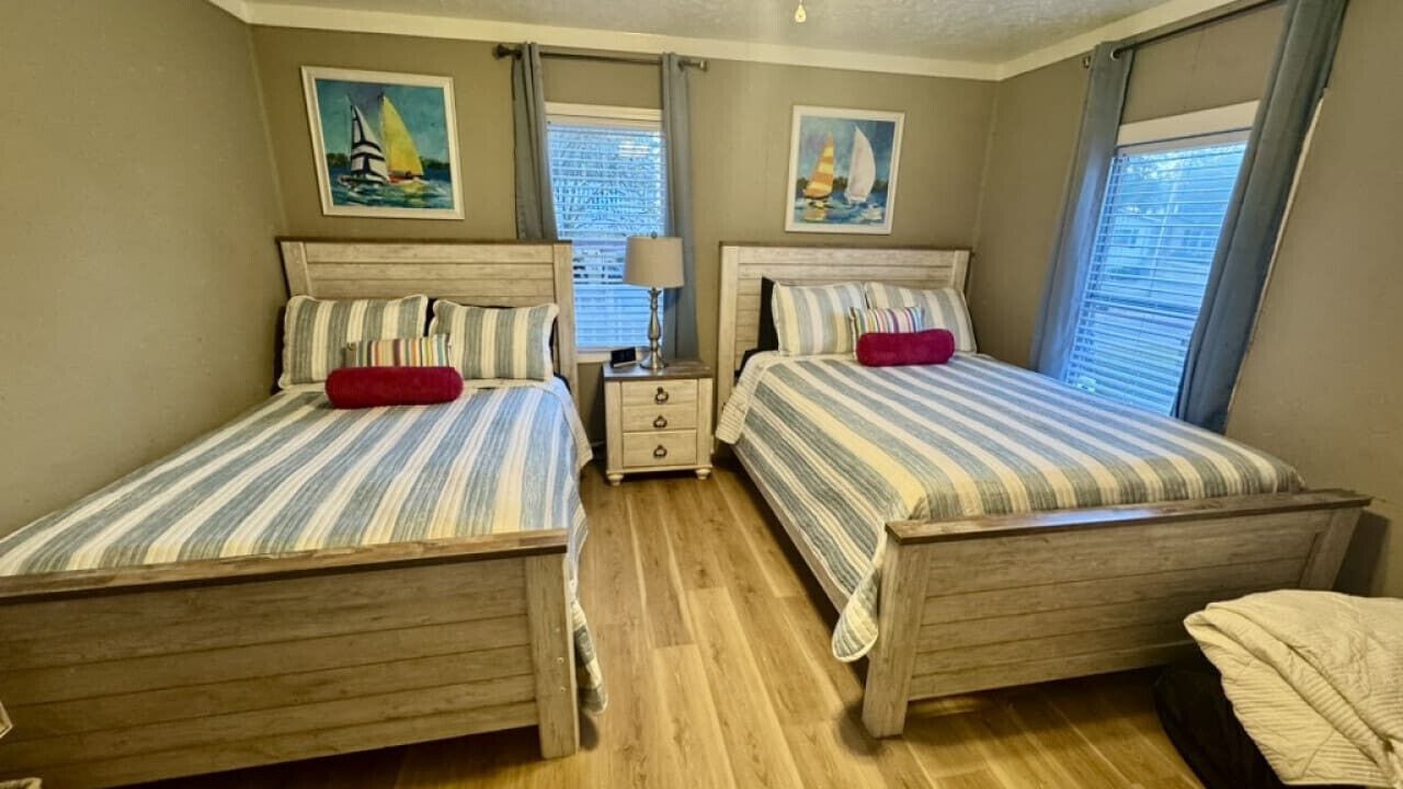 Photo of Bedroom in Surfside Beach