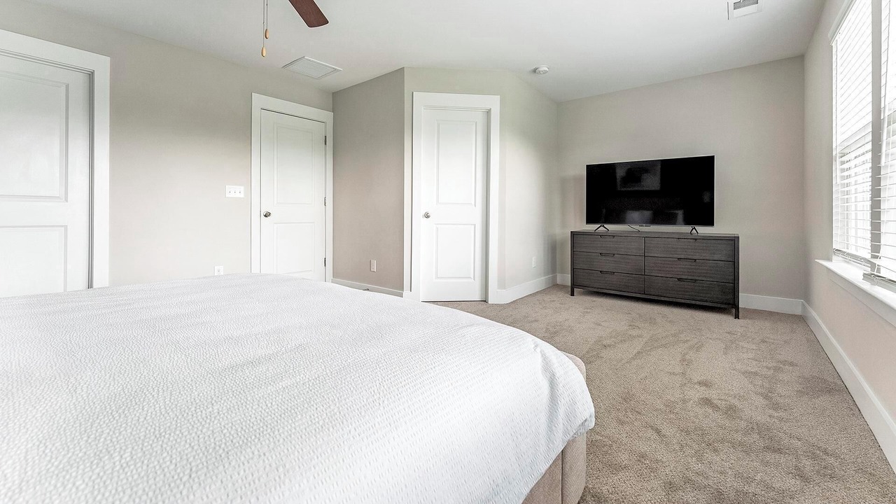 Photo of Bedroom in Summerville