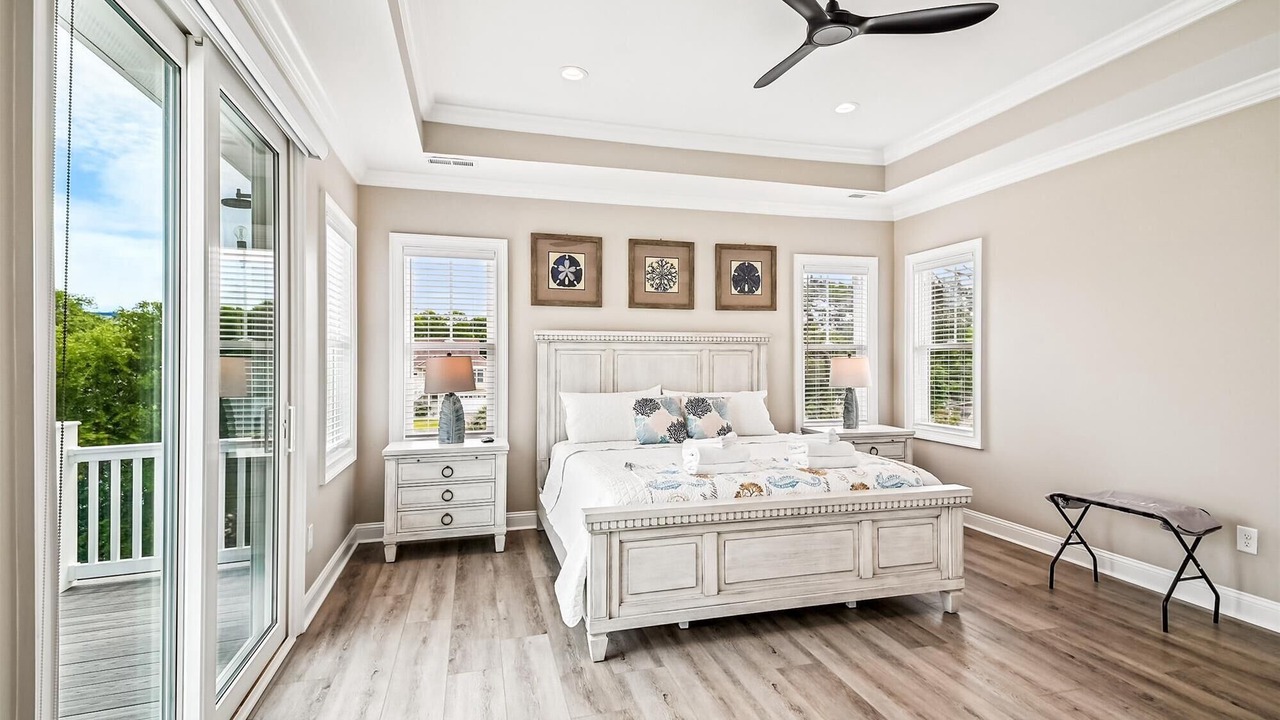 Photo of Bedroom in Atlantic Beach